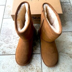 Bear Paw women’s fleece lined boots